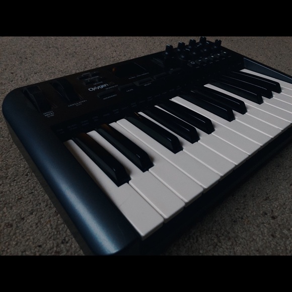M Audio Oxygen 25 key - Picture 2 of 2